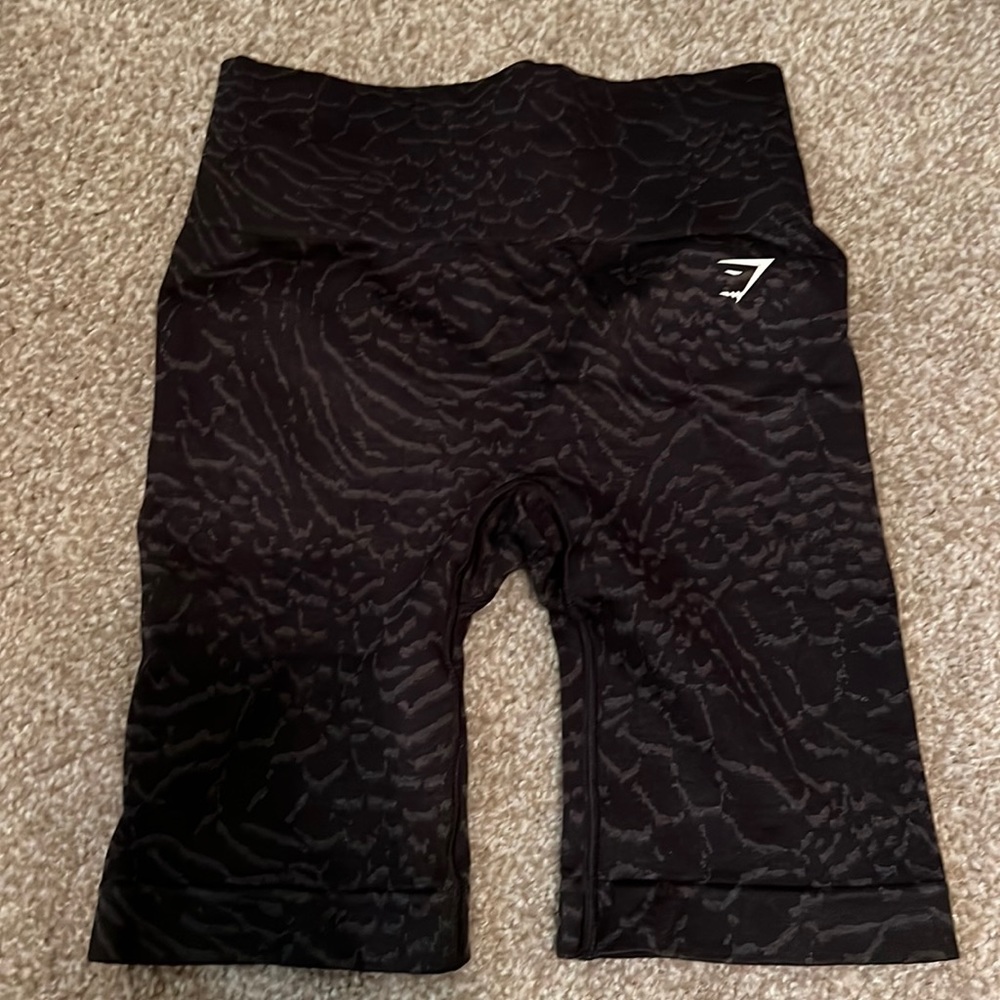 BRAND NEW GYMSHARK